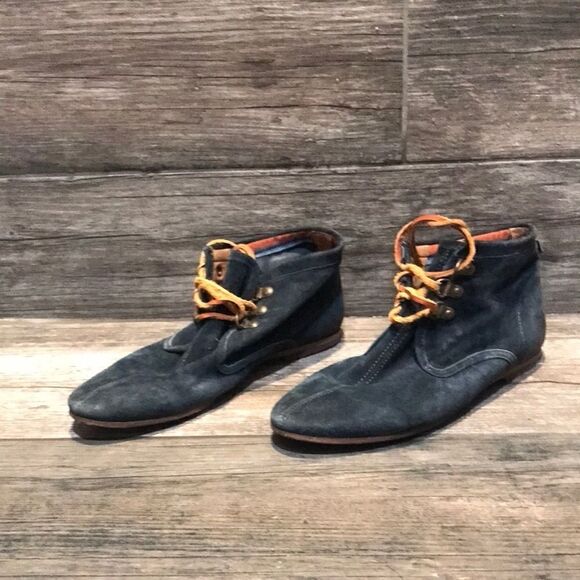 Hudson soft Lace up blue sued Ankle booties sz-7 - Picture 2 of 16